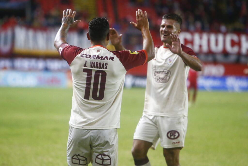 Club Deportes La Serena rescató un empate 2-2 en su visita a la Región del Ñuble